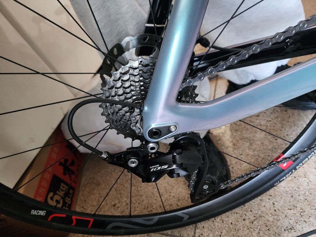 Bianchi ビアンキ　アリア　105di2　カーボンホイール