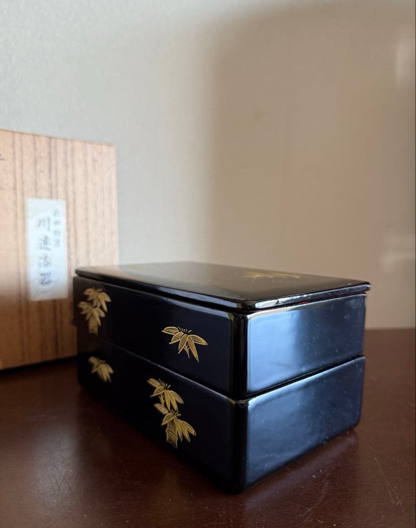 秋田 川連漆器 二段弁当箱 漆塗 沈金 天然木 木製 未使用品
