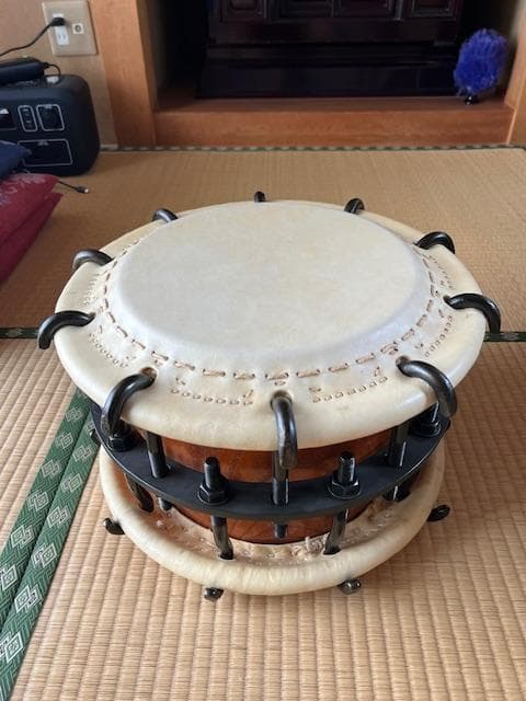 三丁掛締太鼓（どっこい）