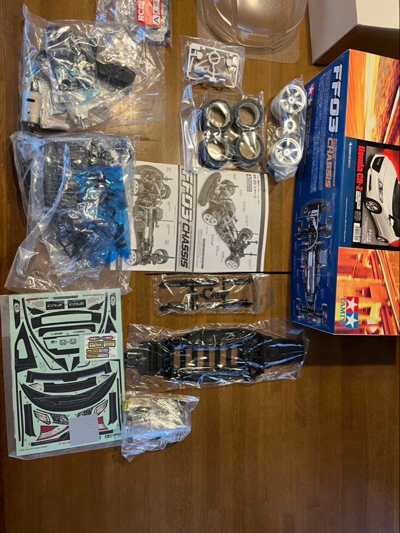 タミヤ 1/10RC Honda CR-Z (FF-03)(未組立)