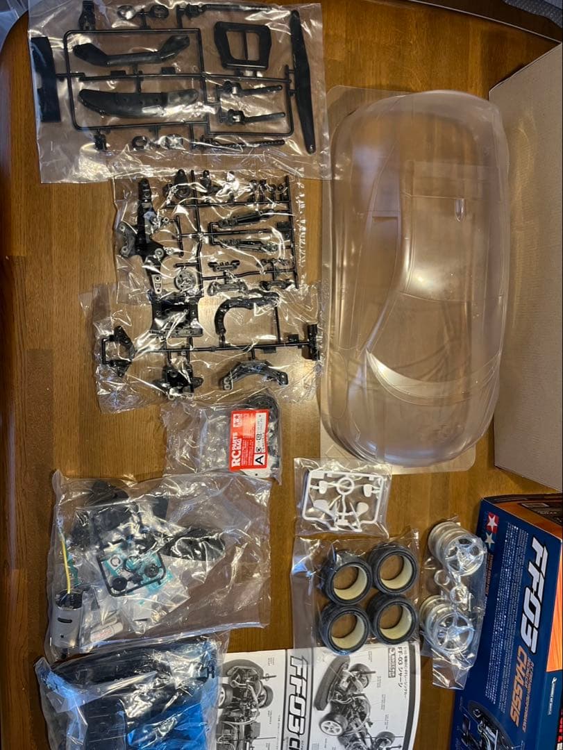 タミヤ 1/10RC Honda CR-Z (FF-03)(未組立)