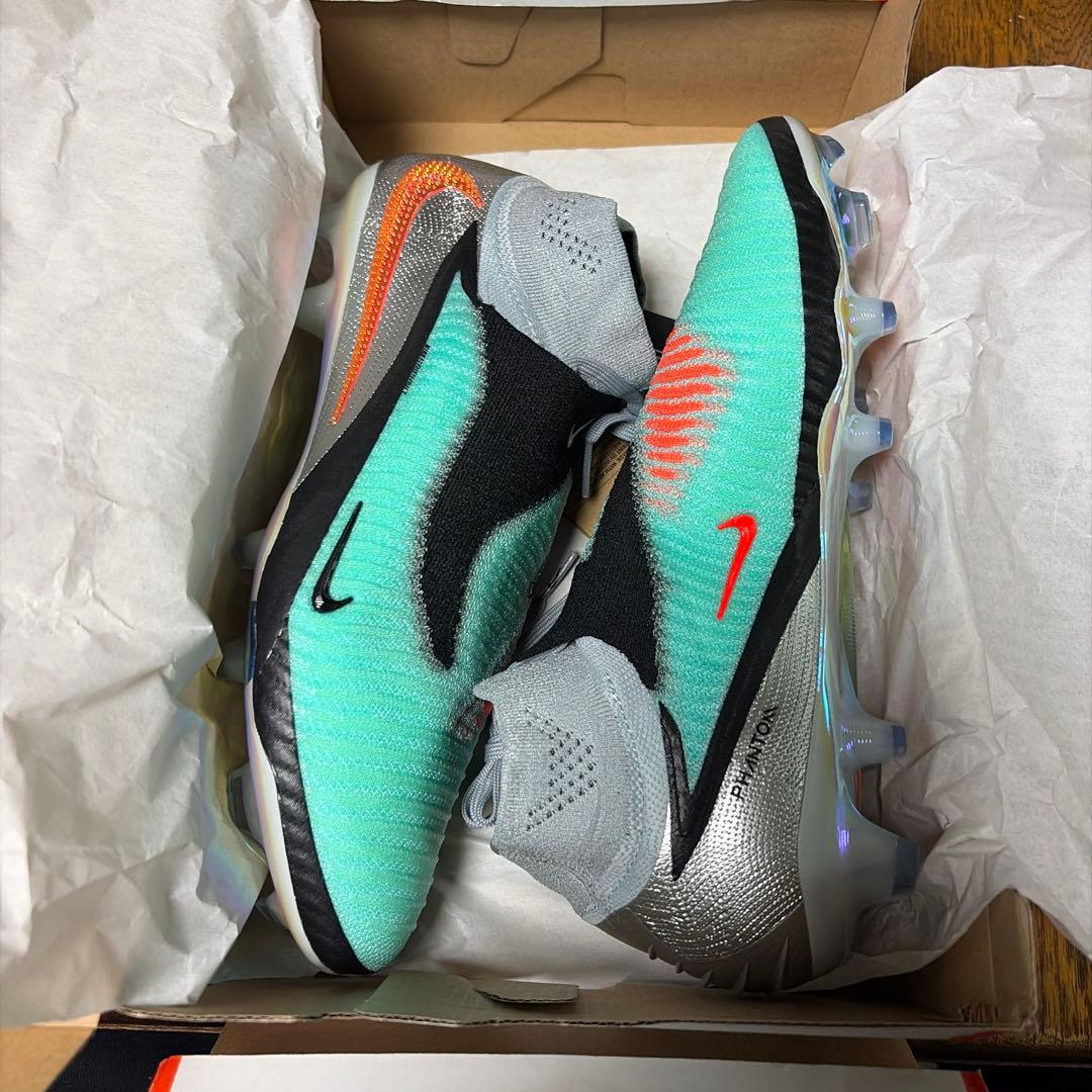 Nike Phantom6 FG サッカーシューズ
