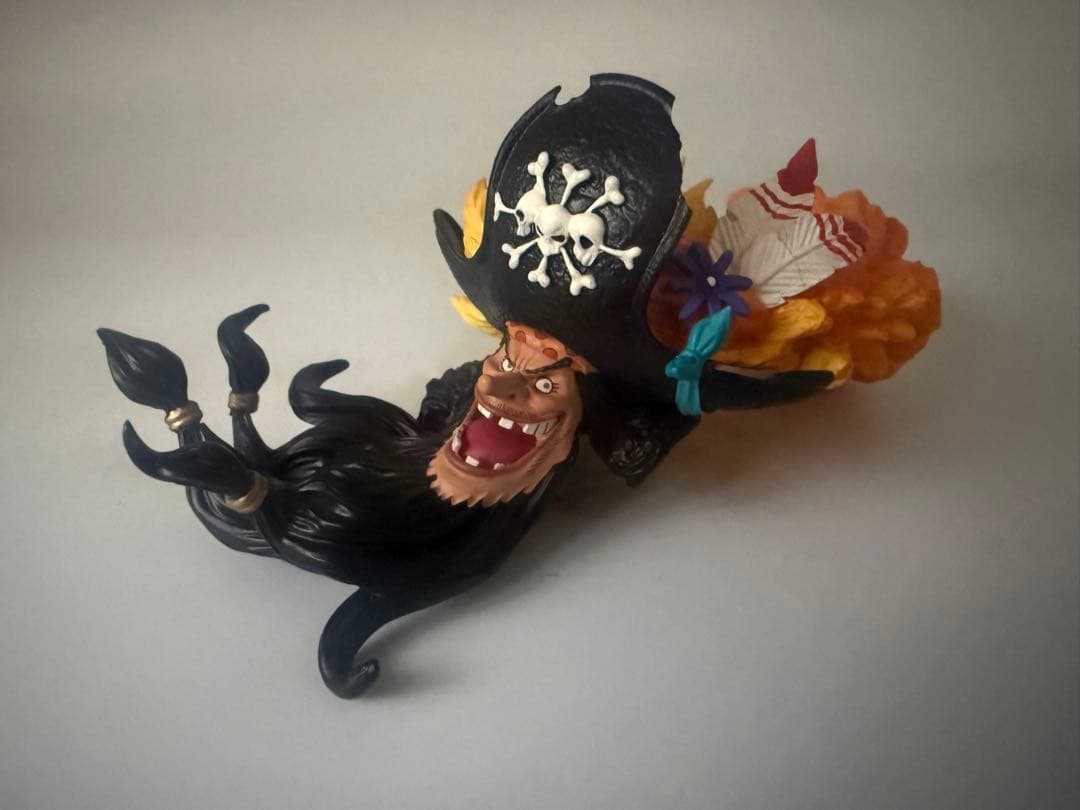 ワンピース LXスタジオ 黒ひげ ガレージキット フィギュア