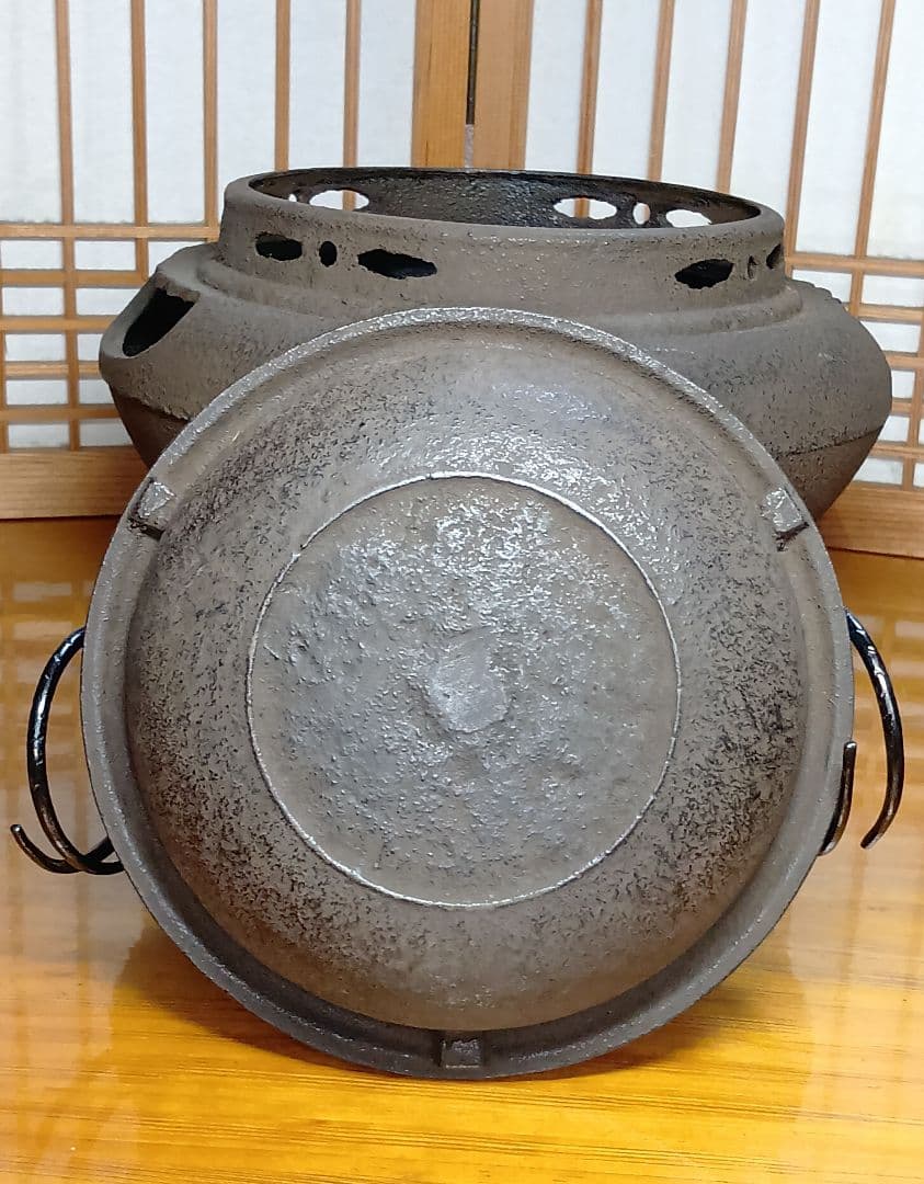 【未使用品！】 茶道具/朝鮮風炉釜 茶器 鉄瓶 鉄釜 唐銅蓋 釜環 茶釜 美品！