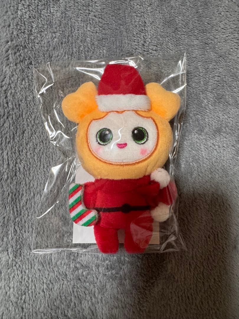 TWICE Baby Lovely バックチャーム　ジブリー