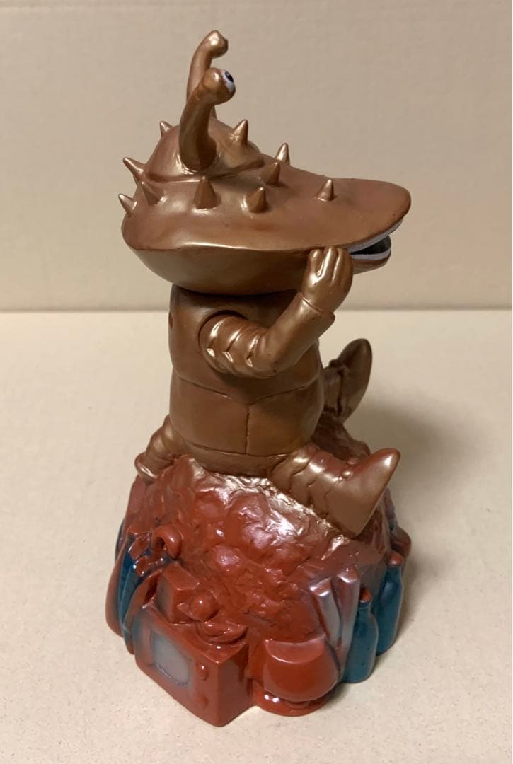 マーミット　カネゴン　開田裕治イラスト版　フルカラー　ソフビ