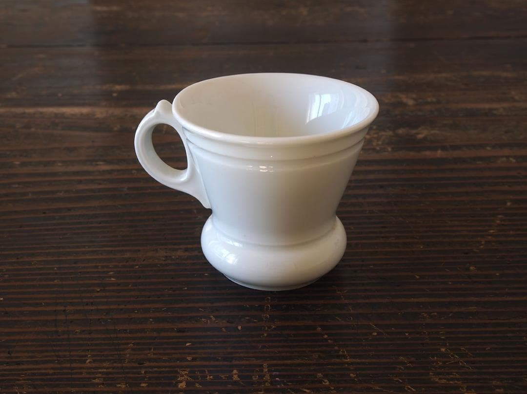 白いブリュロカップ 陶器 ビストロ 厚底カップ コーヒーカップ /K410