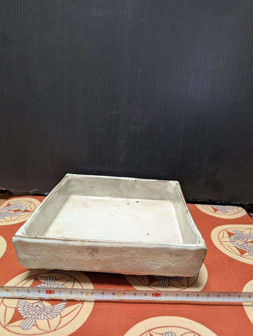 白磁時代物四角形の志野焼陶器皿 約20cm水盤