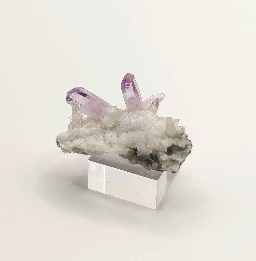 ベラクルスアメジスト 鉱石 鉱物 ミネラル 標本 原石 母岩付き ⑨