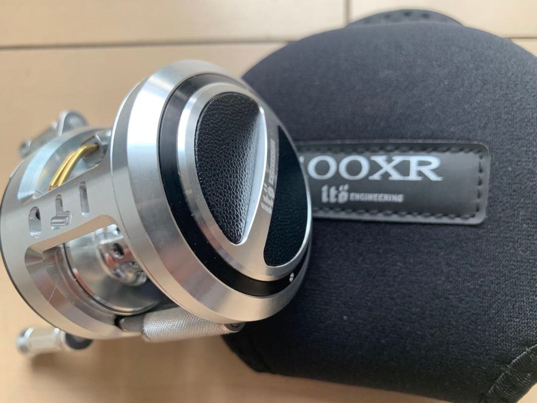 メガバス　ito モノブロック　100XR ベイトリール