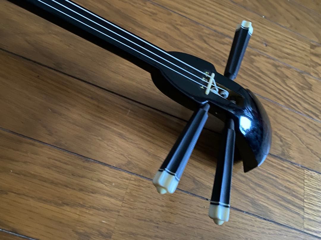 伝統的な三線 本体 3弦 ヘビ皮