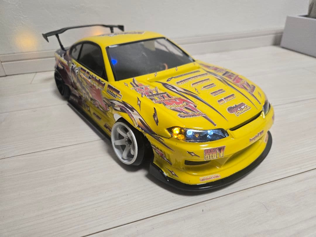 ラジコン 即ドリフト 引退 フルセット サクラD5フルオプ サンワM17
