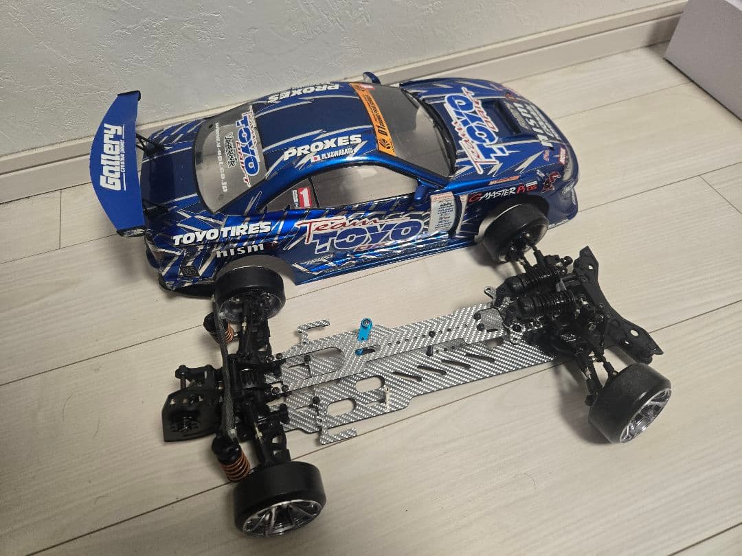 ラジコン 即ドリフト 引退 フルセット サクラD5フルオプ サンワM17