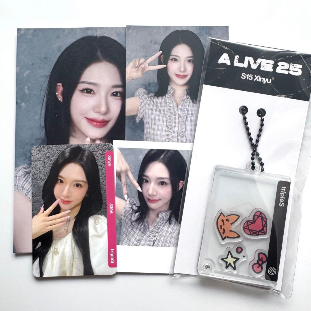 tripleS シンウィー objekt ポストカード キーリング ALIVE