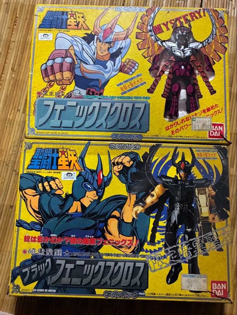 聖闘士聖衣大系 フェニックスクロス、ブラックフェニックスクロス 欠品あり