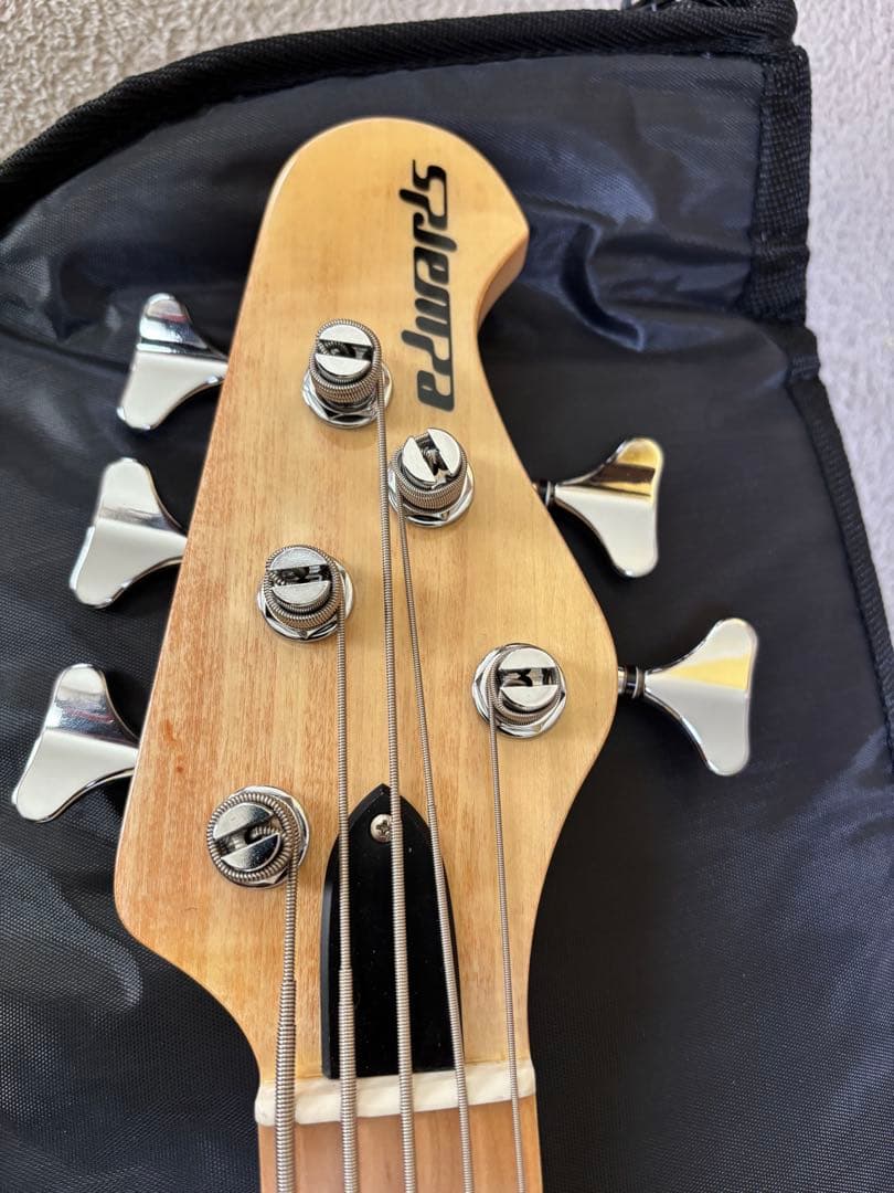 E-LW-135Ｍedwards 5弦ベース　ikuoモデル　美品エレキベース