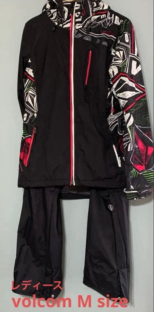 美品】VOLCOM スノーボード ウエア 上下セット レディースM