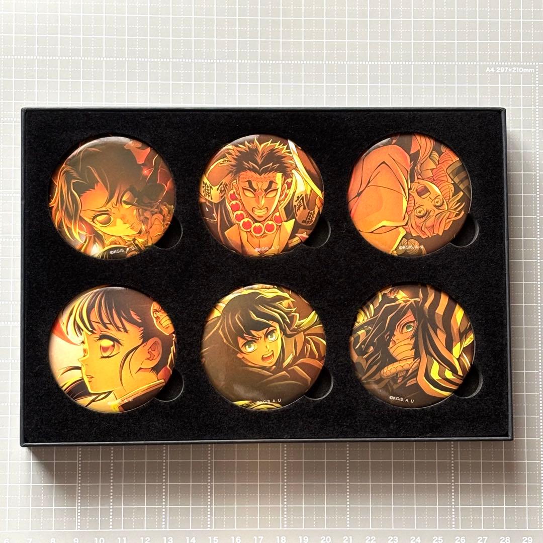 劇場版　鬼滅の刃　無限城編　キービジュアル缶バッジ　セット　コンプリート