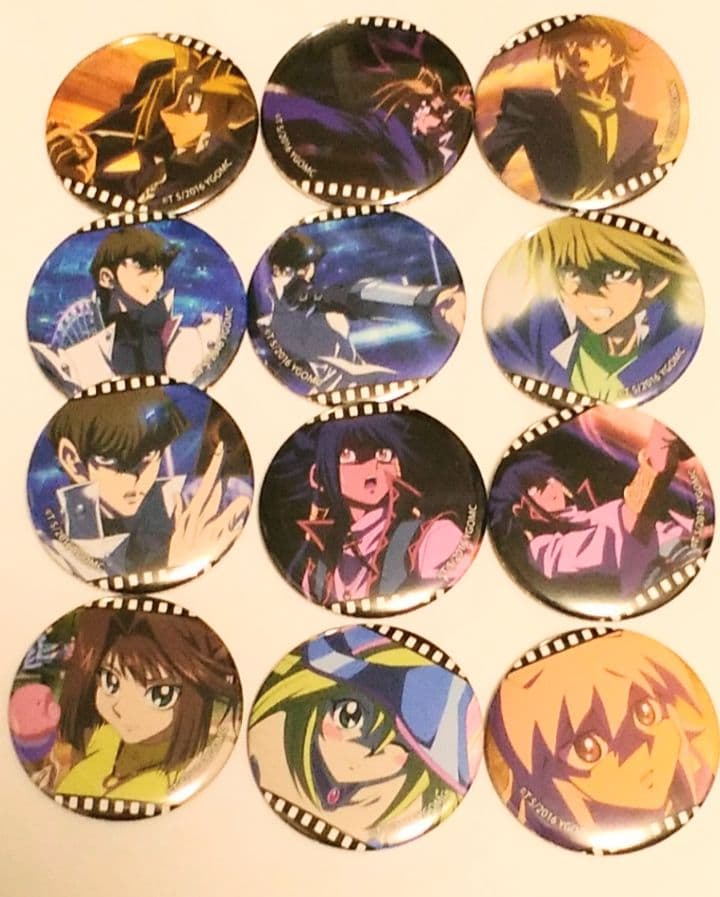 遊戯王　劇場版　THE DARK SIDE OF DIMENSIONS　缶バッジ