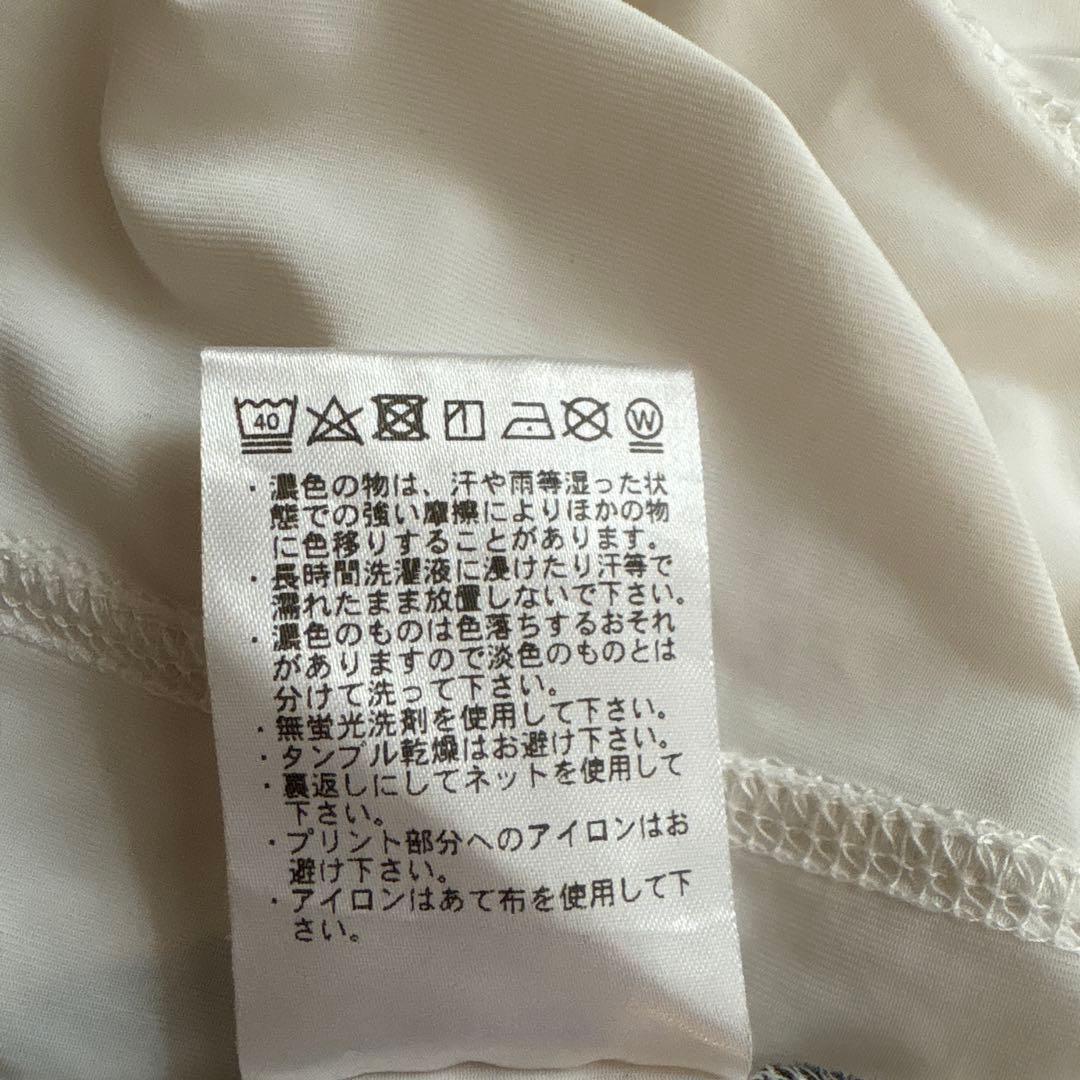 専用　　BRIEFING ホワイト Vネック 長袖シャツ