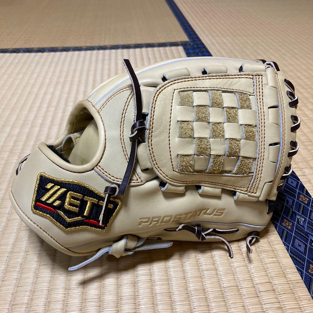 ET PROTATUS 野球グローブ クリーム色、 源田選手モデル