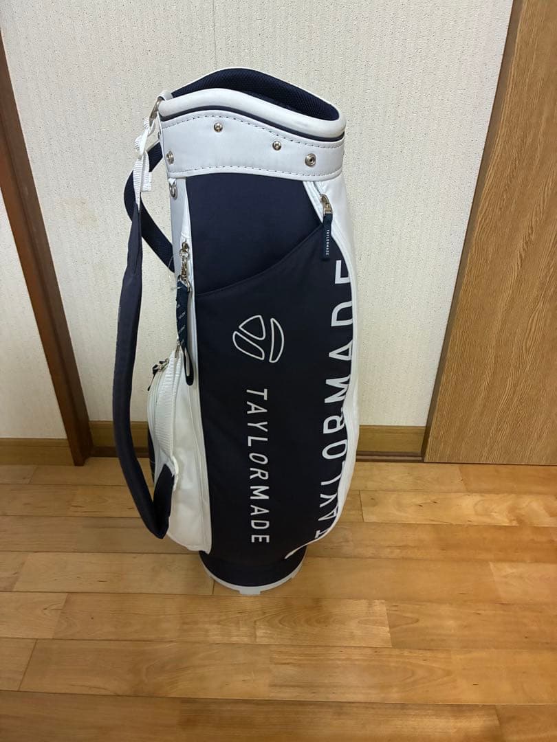 テーラーメイド　キャディバッグ　美品