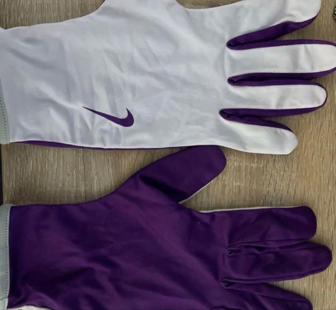 Nike ナイキ　駒澤大学　駅伝部　選手支給　ランニンググローブ　手袋