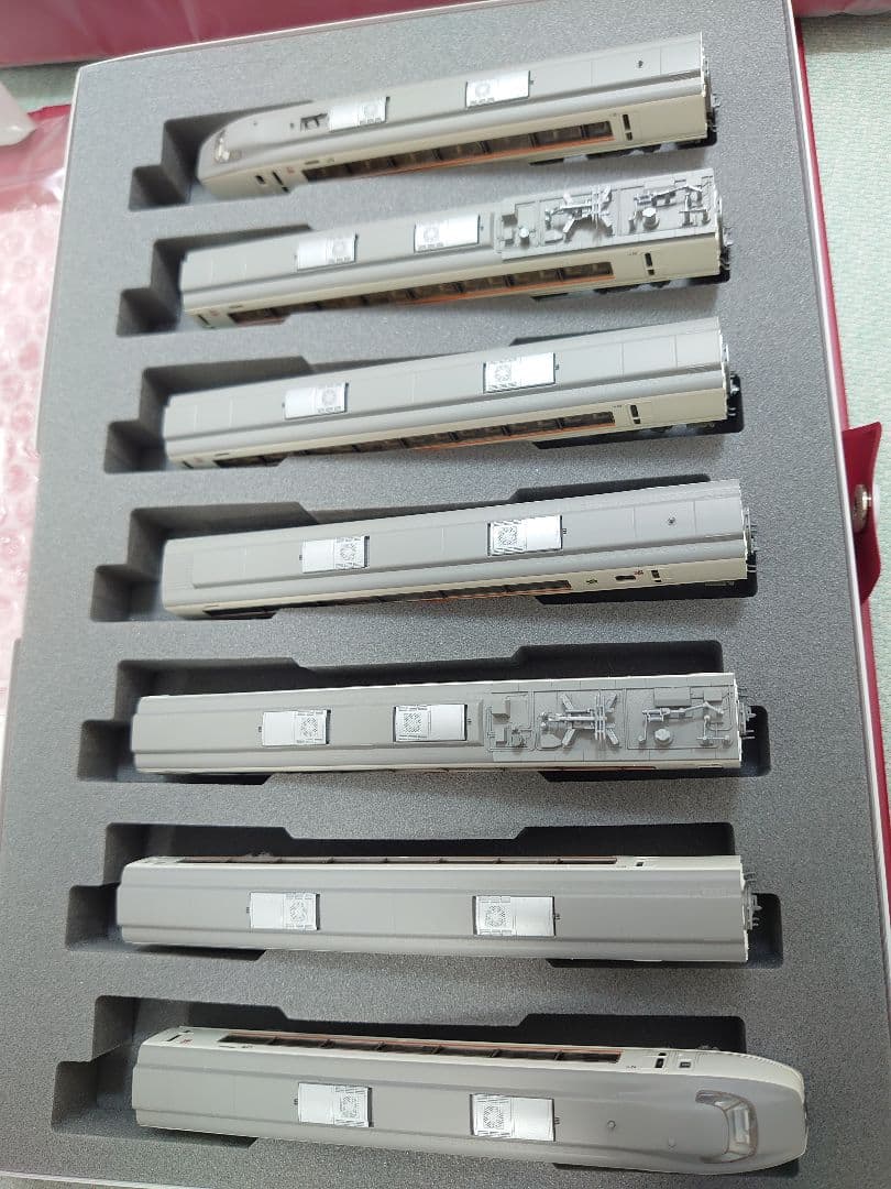 7両室内灯入 トイレタンク付 特製仕上品 651系 スワローあかぎ KATO