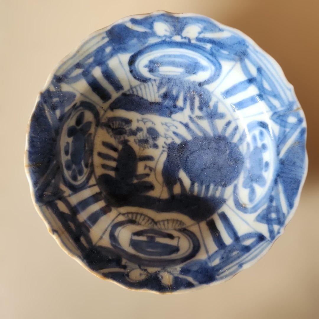 明朝末期(天啓年間1621~1627年)景徳鎮の輪花小皿