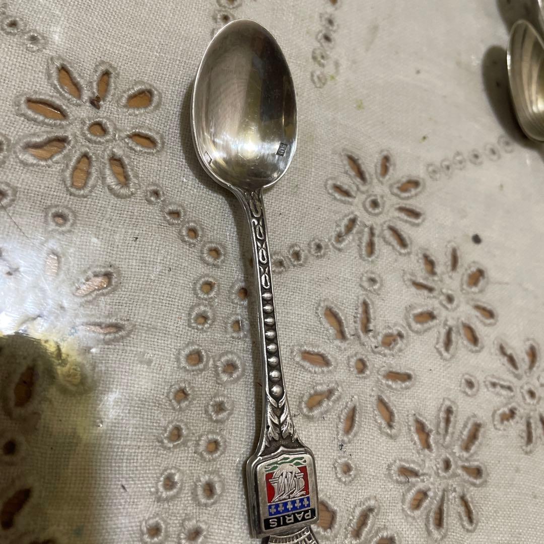 664シルバー製シルバープレート装飾スプーン4本セットイギリス