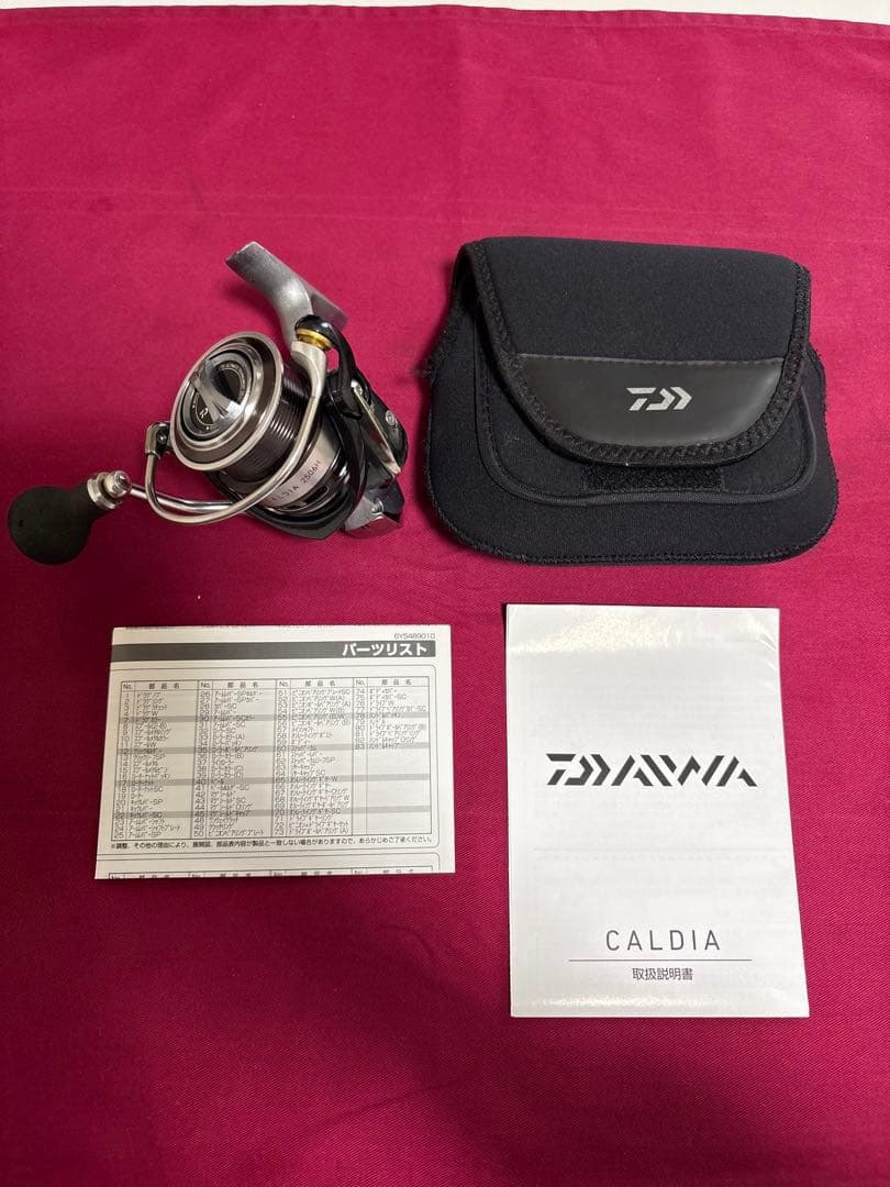 ダイワ カルディア 2506H スピニングリール 取説付 CALDIA