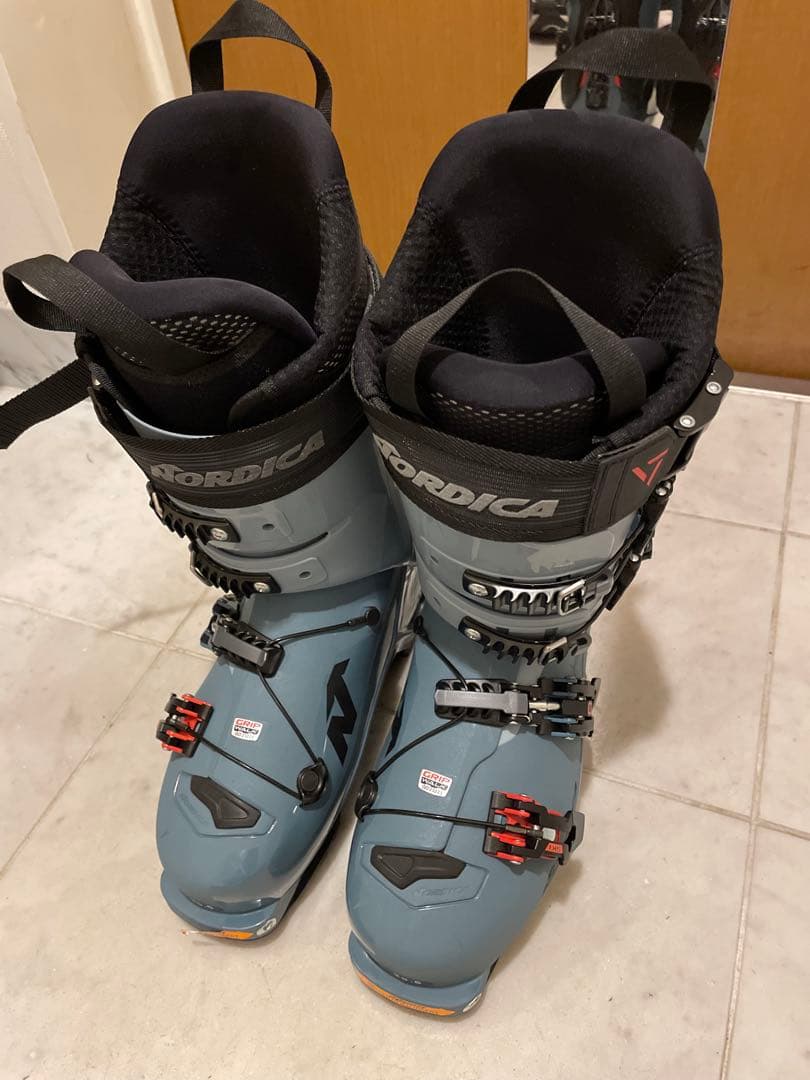 【未使用】NORDICA UNLIMITED LT 130 DYN 25.5cm