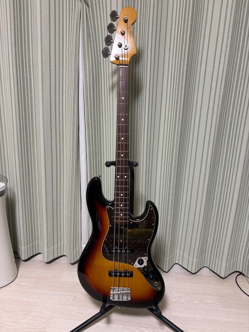 ベース Fender Classic 60s Jazz Bass