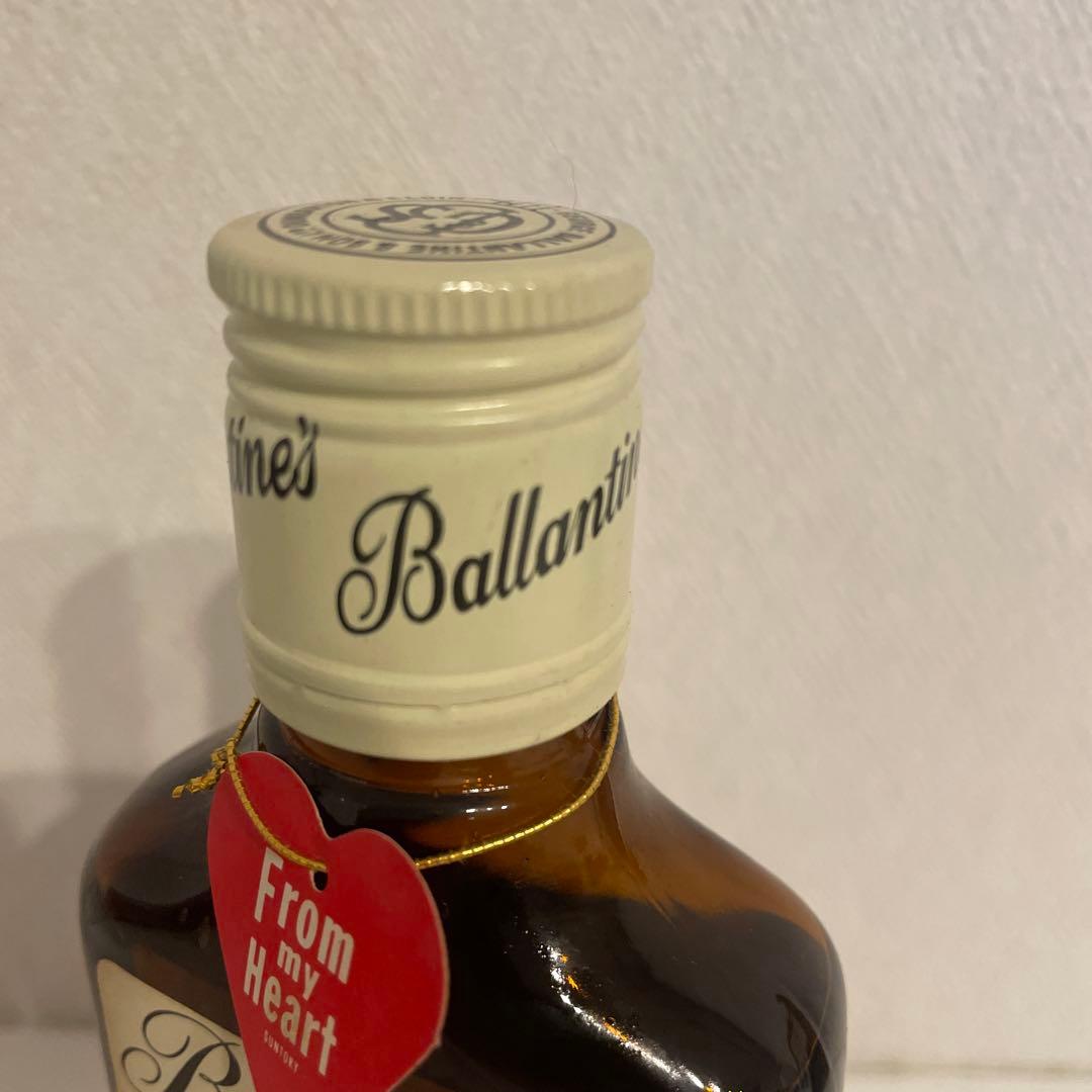 バランタイン FINEST スコッチウィスキーオルゴール箱付き