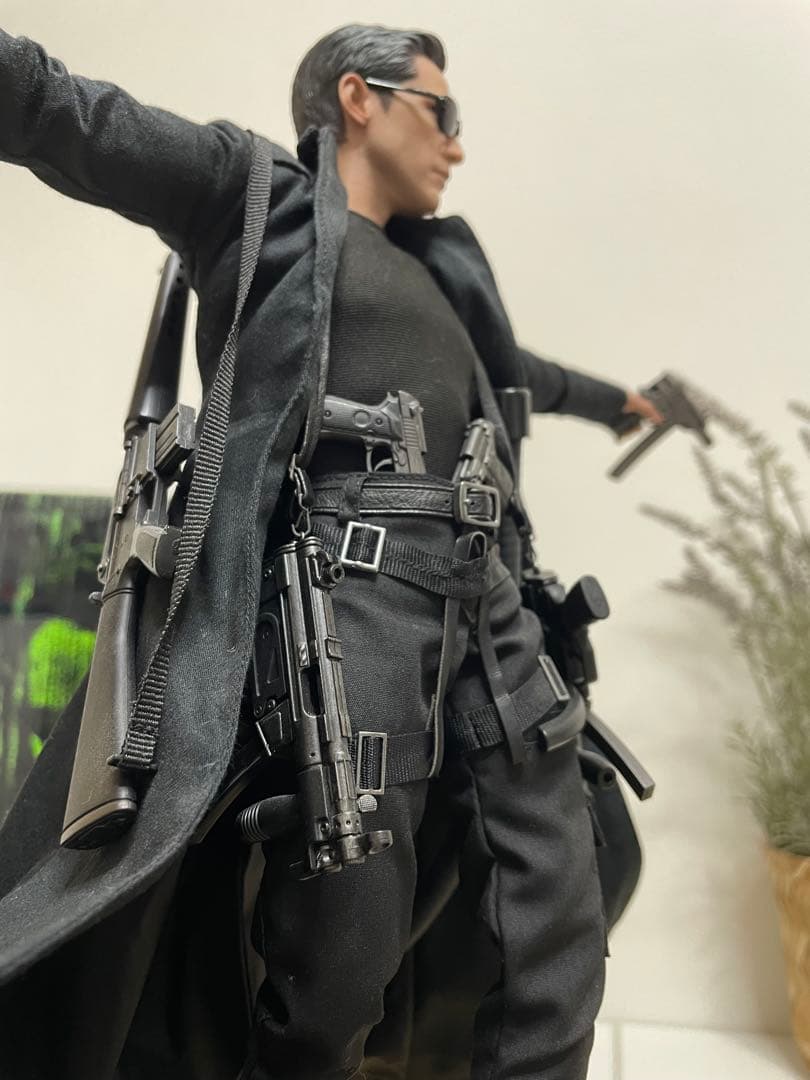 Hot toys マトリックス NEO 1/6スケールフィギュア