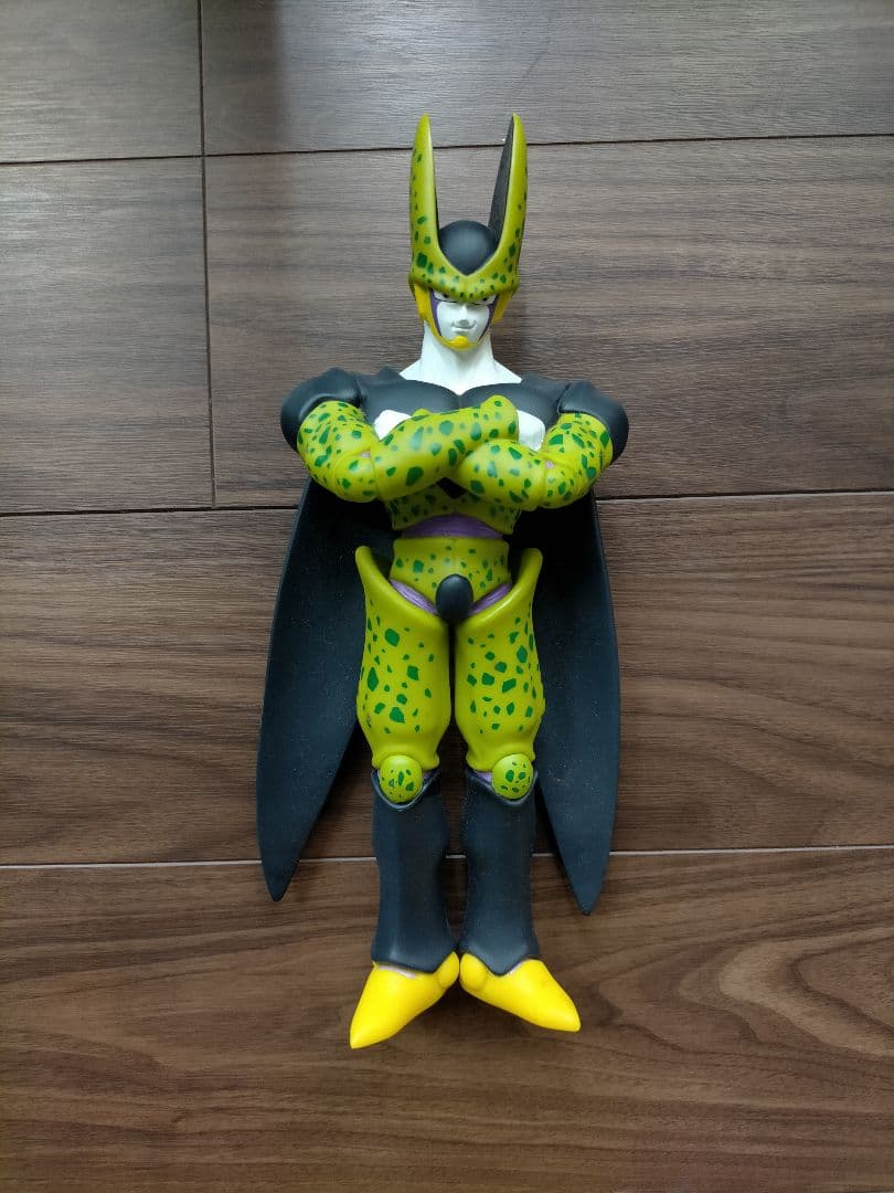 フュギュア　フリーザ　送料無料　サイズはビデオーテープと比べてください