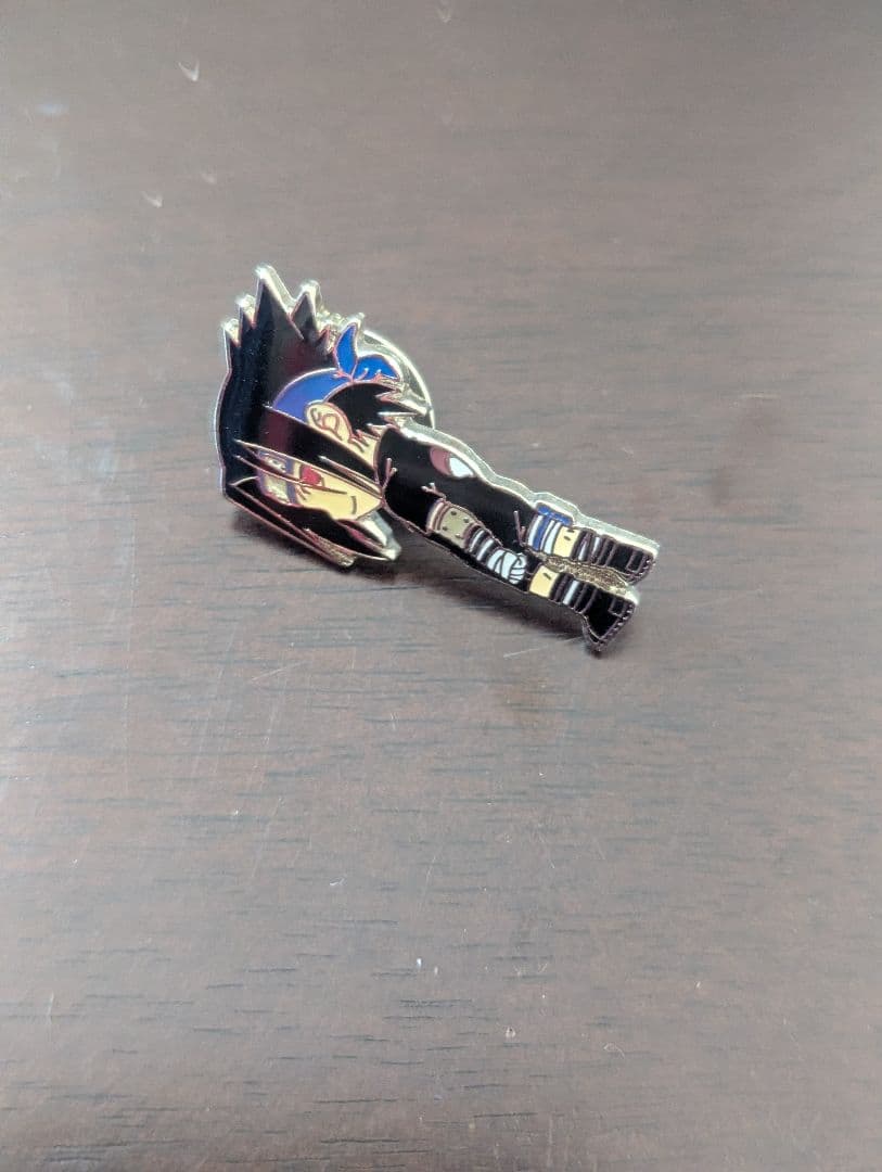 NARUTO サスケ ピンバッジ アニメ