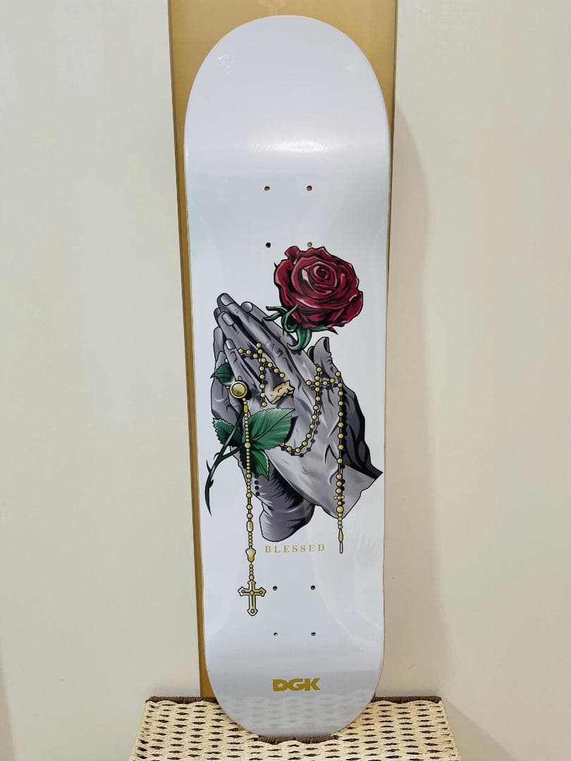 台湾製無地黒デッキテープ付きDGKディージーケー8.0デッキ