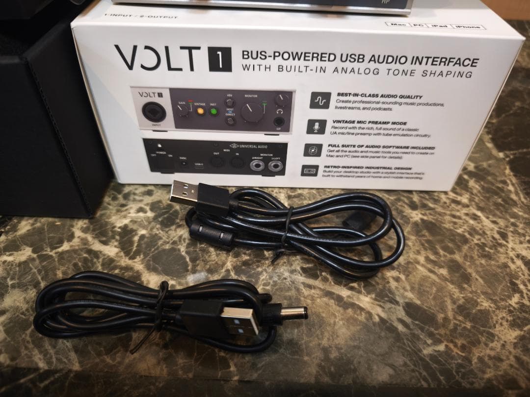 ☆彡UNIVERSAL AUDIO　VOLT 1 オーディオインターフェイス