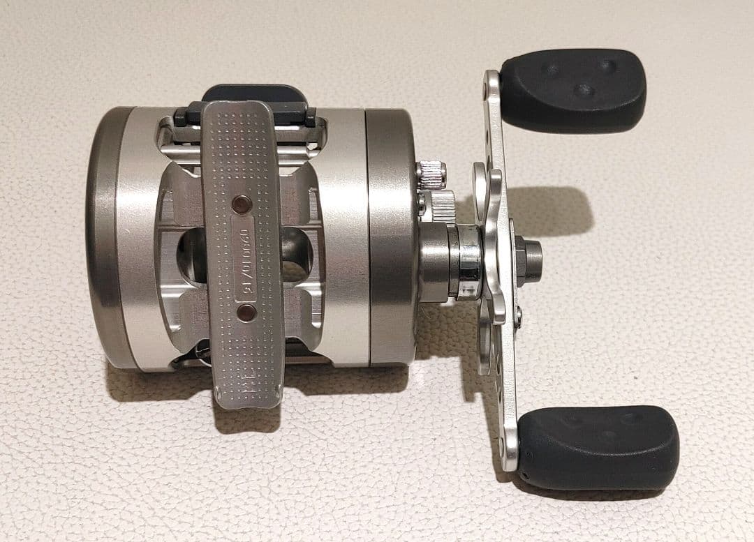 【期間限定SALE】アブ　ガルシア　アンバサダー　モラム SX3600C-MAG