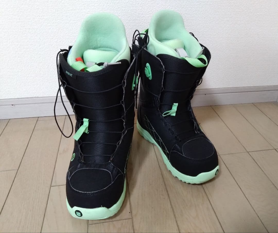 Burton スノーボードブーツ 24cm