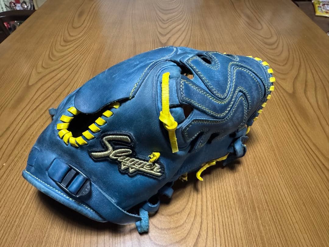 世田谷　【久保田スラッガー】ピッチャー用オーダーグローブ　軟式　青 袋付き