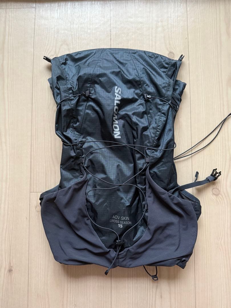 SALOMON ADV SKIN 15 ブラックsize　S