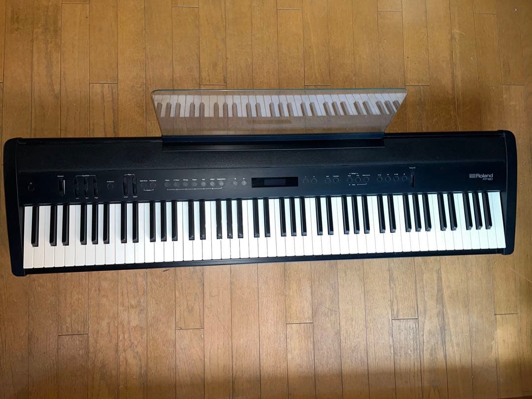 Roland FP-60 電子ピアノ 88鍵（スタンド/ペダル付き・使用頻度少）