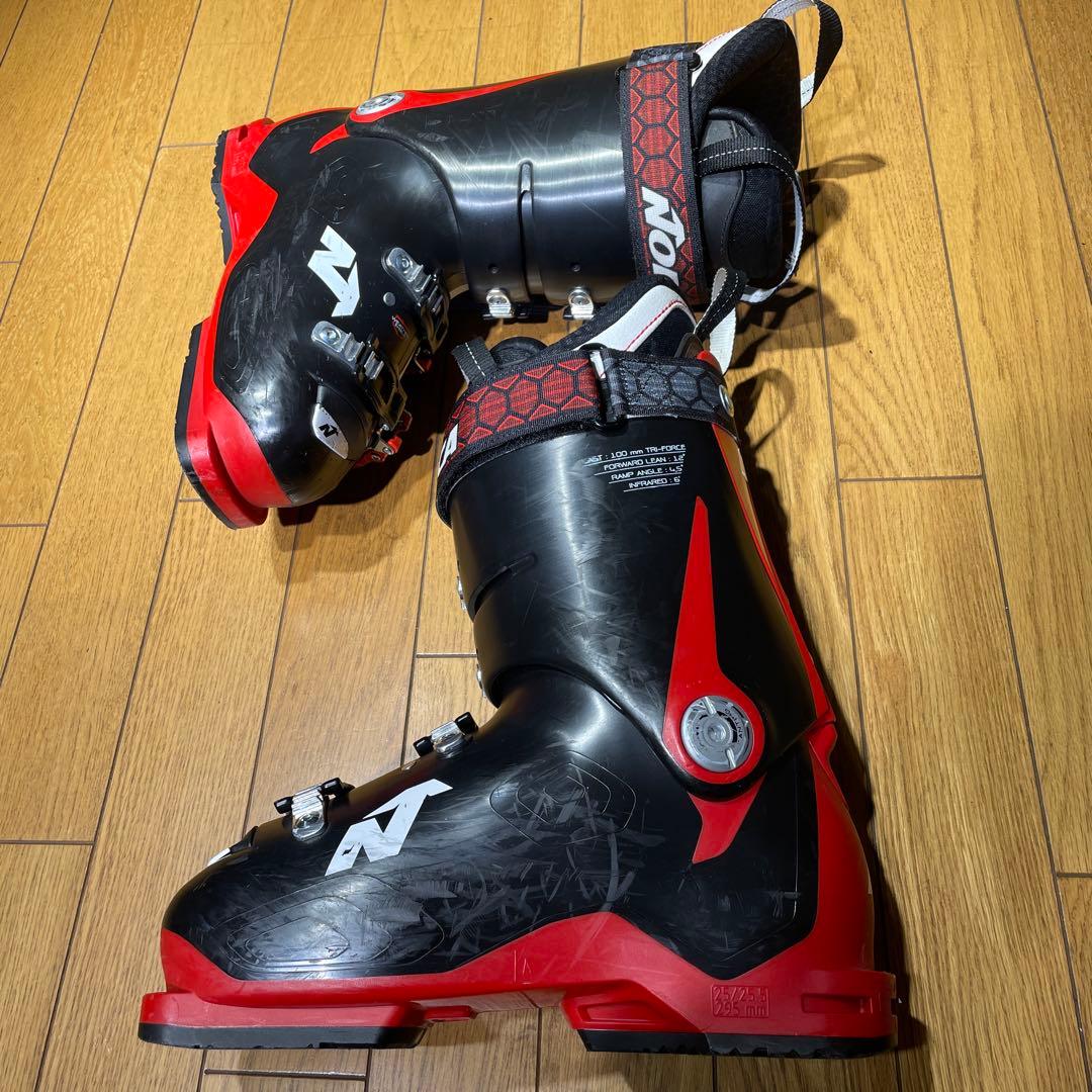 NORDICAノルディカSPEEDMACHINE110 25.0-25.5cm