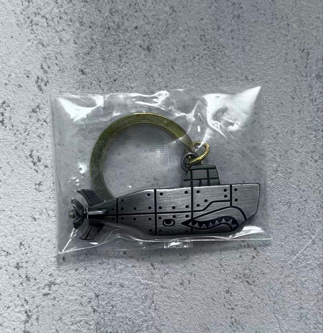 DESCENDANT潜水艦デザインキーホルダー