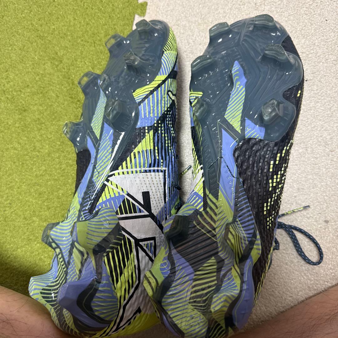 PUMA フューチャー7 アルティメット FG/AG 25cm