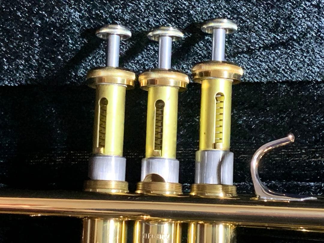 【美品】ヤマハ YAMAHA Bb トランペット YTR-6310Z