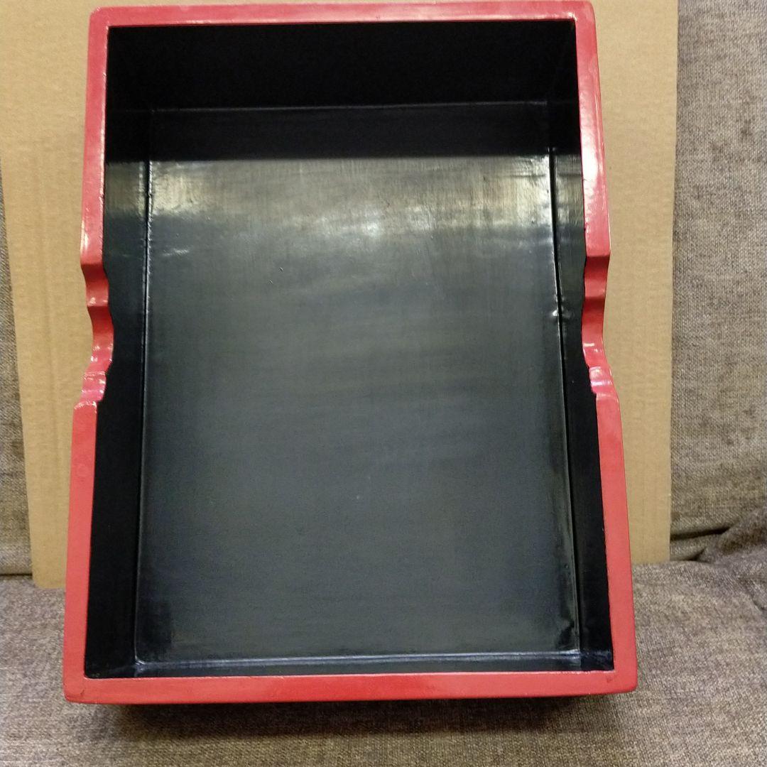 豪華な堆朱文箱