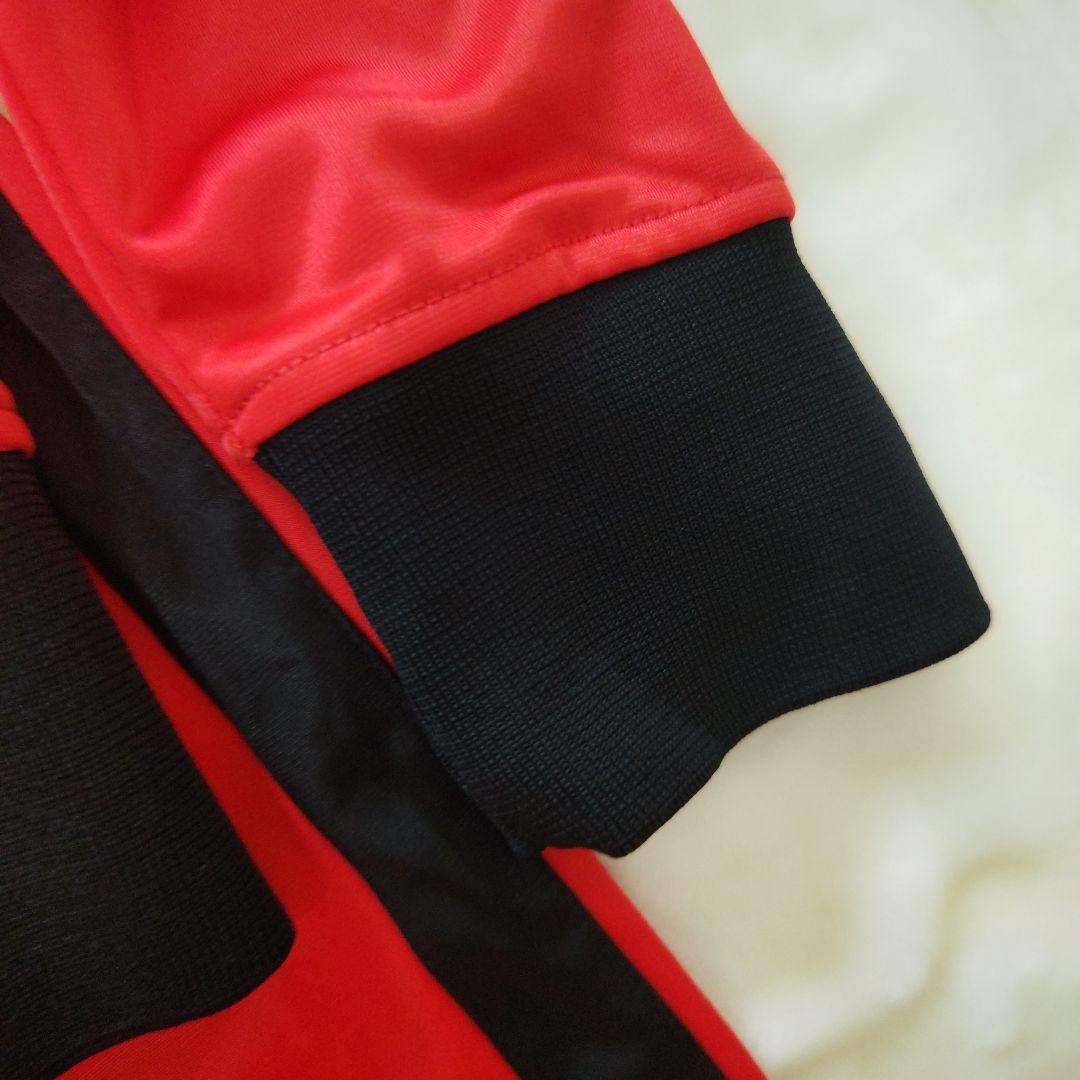 【レア☆MANCHESTER　UNITED】パーカー　OFFICIAL　赤　LL